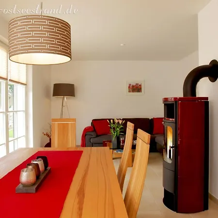 Ostseestrand Ferienhaus *